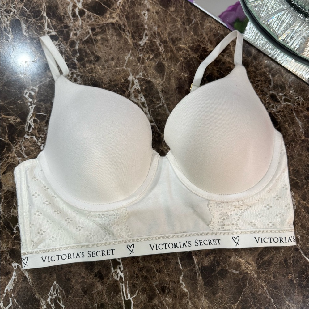 Victoria's Secret White Longline T-Shirt Bra